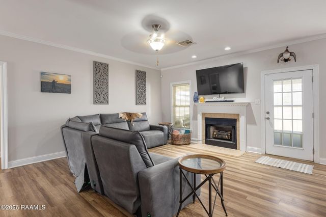 1287 Meche Road, Rayne, LA 70578