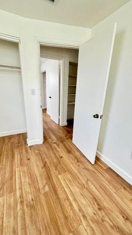 3945 Ocala Road, Lake Worth, FL 33462