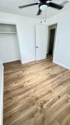 3945 Ocala Road, Lake Worth, FL 33462