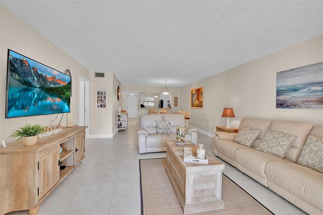 3591 Environ Boulevard A305, Lauderhill, FL 33319