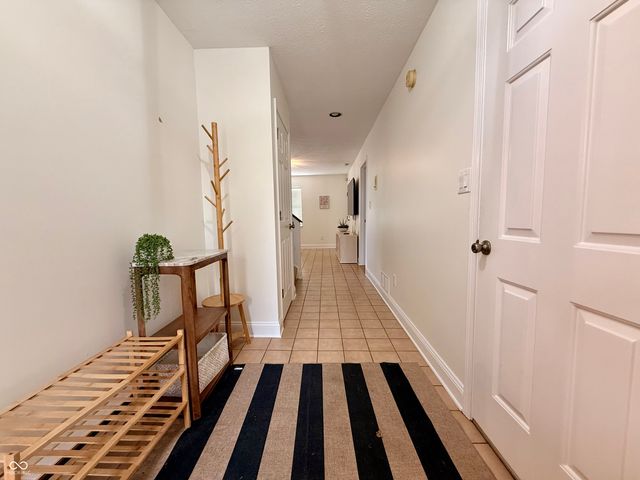 6873 Shore Island Drive, Indianapolis, IN 46220