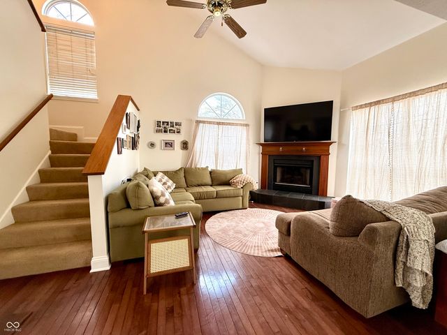 6873 Shore Island Drive, Indianapolis, IN 46220