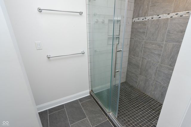 6873 Shore Island Drive, Indianapolis, IN 46220