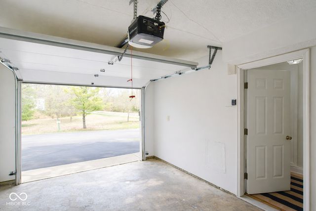 6873 Shore Island Drive, Indianapolis, IN 46220