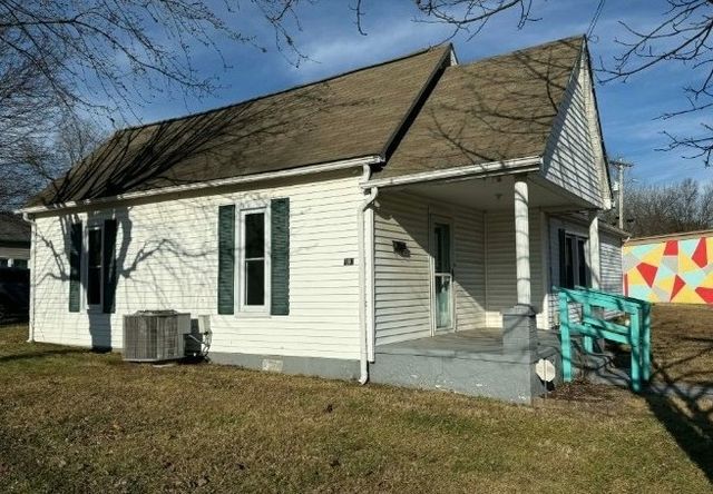 102 Taft St, Mcminnville, TN 37110