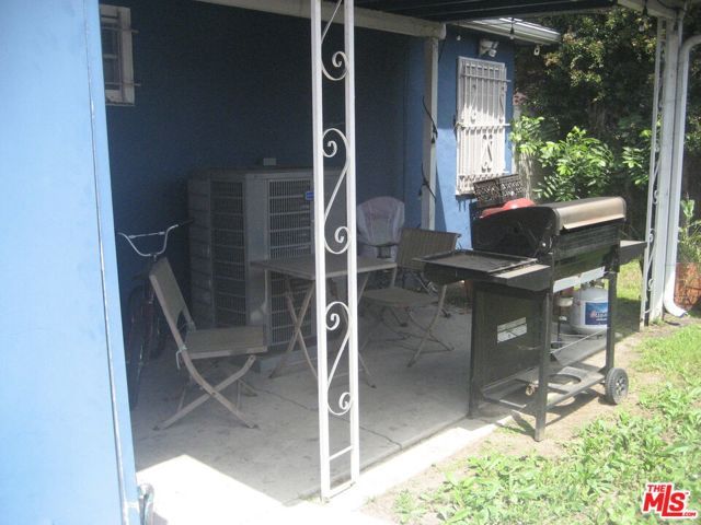 9708 Haas Avenue, Los Angeles, CA 90047