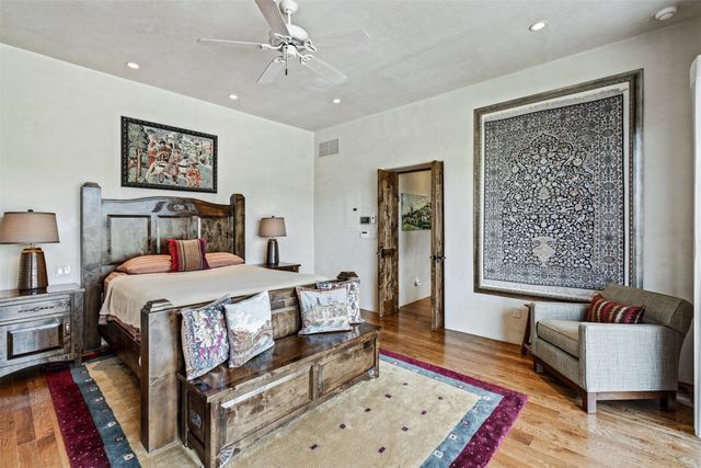 2951 Tesuque Overlook, Santa Fe, NM 87506