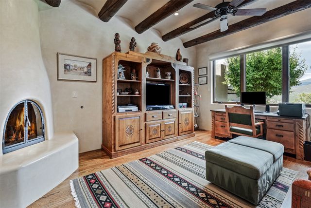 2951 Tesuque Overlook, Santa Fe, NM 87506