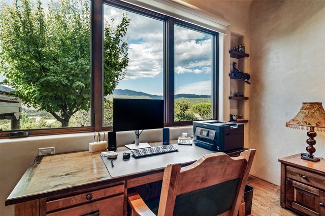 2951 Tesuque Overlook, Santa Fe, NM 87506