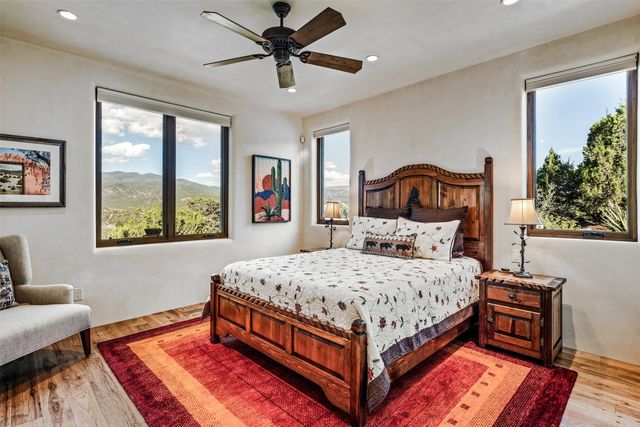 2951 Tesuque Overlook, Santa Fe, NM 87506