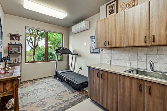 2951 Tesuque Overlook, Santa Fe, NM 87506