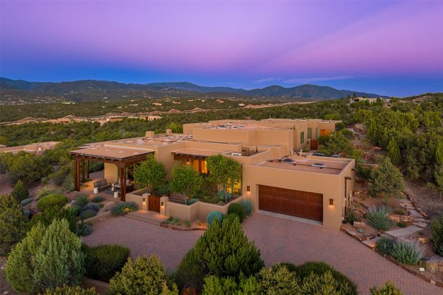 2951 Tesuque Overlook, Santa Fe, NM 87506