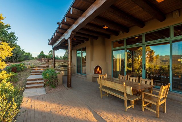 2951 Tesuque Overlook, Santa Fe, NM 87506