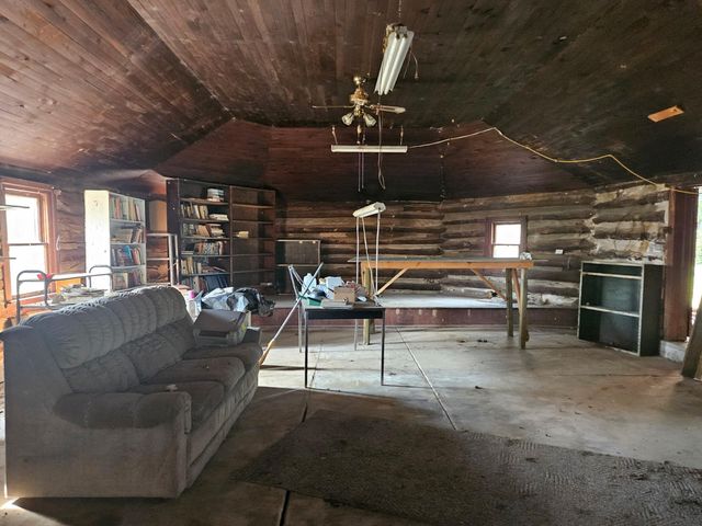 2275 Bells Road, Summersville, MO 65571