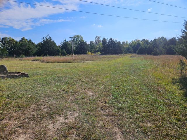 2275 Bells Road, Summersville, MO 65571