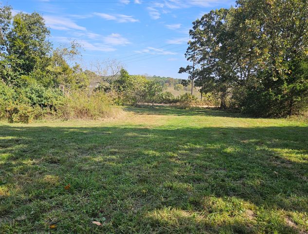 2275 Bells Road, Summersville, MO 65571