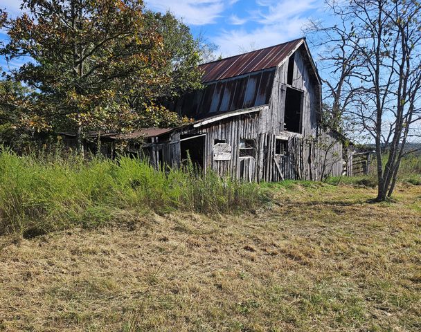 2275 Bells Road, Summersville, MO 65571