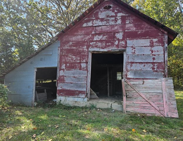 2275 Bells Road, Summersville, MO 65571