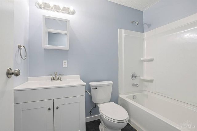 1116 Mohawk Place, Lebanon, OH 45036