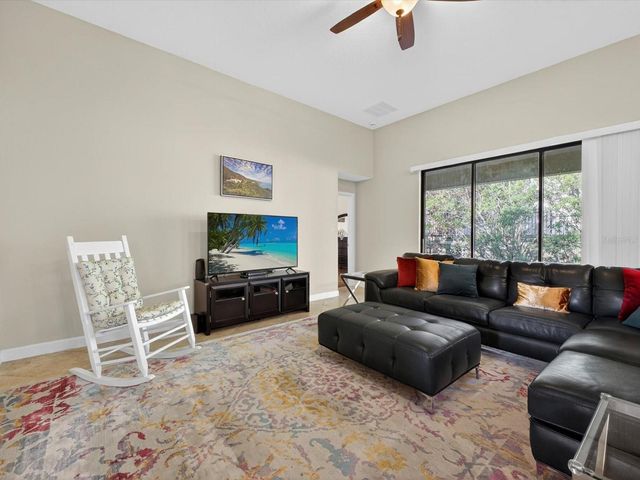 1300 GLENEAGLES LANE, Davenport, FL 33896