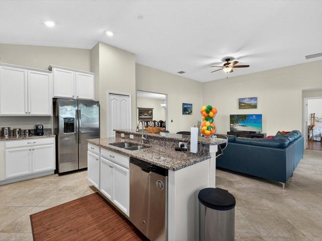 1300 GLENEAGLES LANE, Davenport, FL 33896