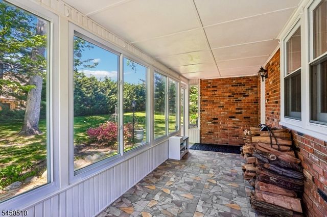 881 Bordentown Ave, Sayreville Boro, NJ 08879