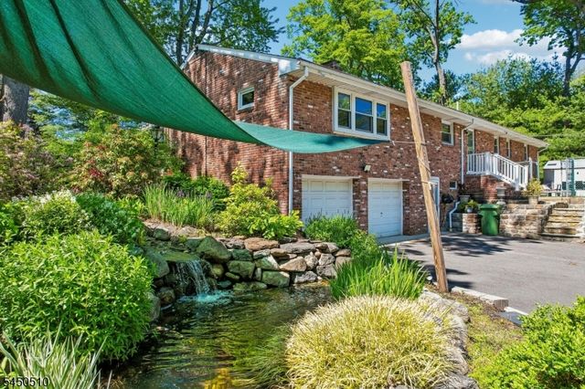 881 Bordentown Ave, Sayreville Boro, NJ 08879