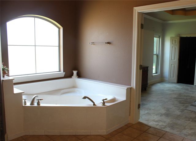 532 Hunters Run, Bossier City, LA 71111