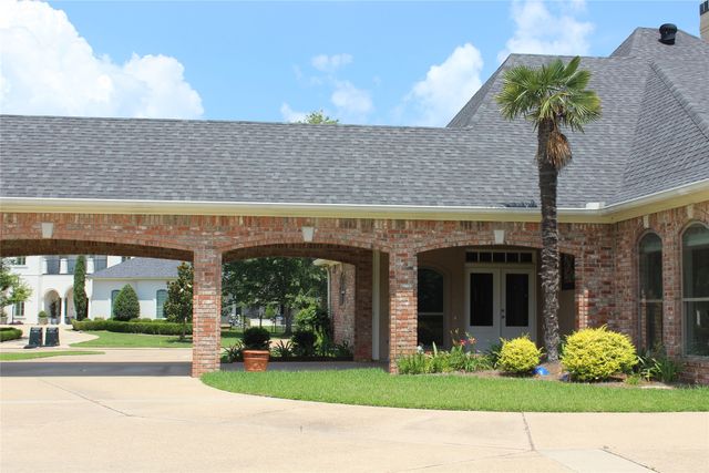 532 Hunters Run, Bossier City, LA 71111