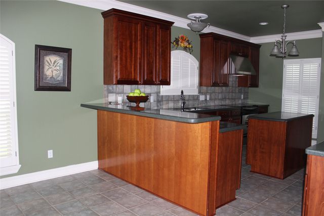 532 Hunters Run, Bossier City, LA 71111