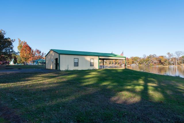 430 Omaha Drive, Omaha, TX 75571
