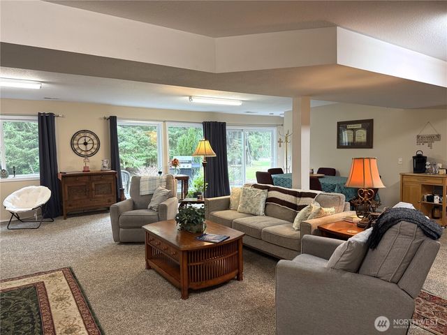 3201 318th Street, Ocean Park, WA 98640