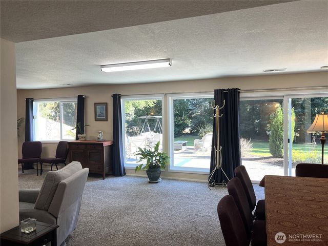 3201 318th Street, Ocean Park, WA 98640