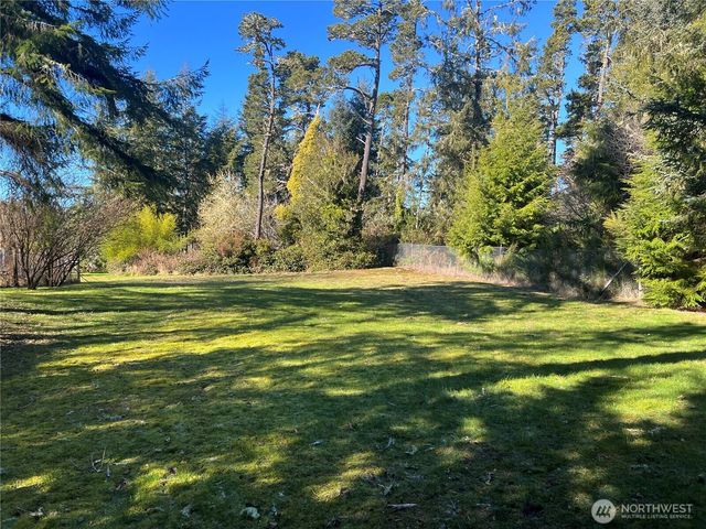 3201 318th Street, Ocean Park, WA 98640