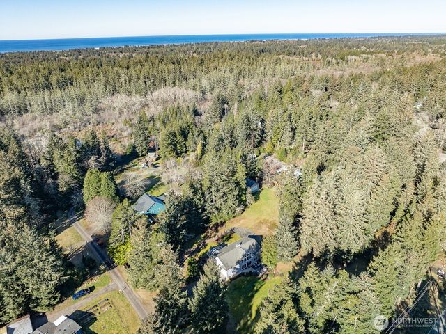 3201 318th Street, Ocean Park, WA 98640