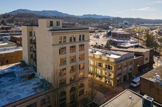 200 East Main Street, 5, Johnson City, TN 37604