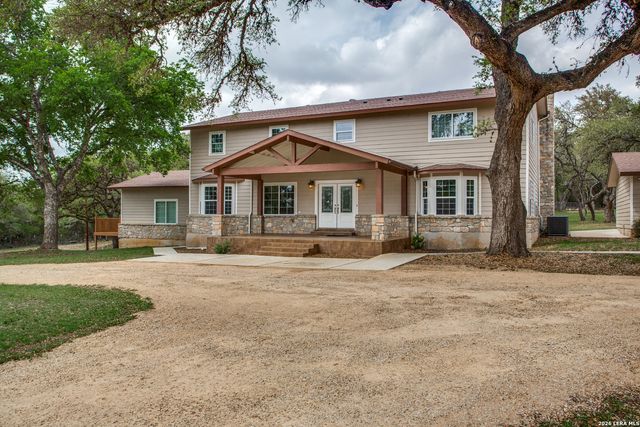 9730 Windwood Dr, Boerne, TX 78006