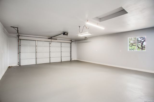 9730 Windwood Dr, Boerne, TX 78006