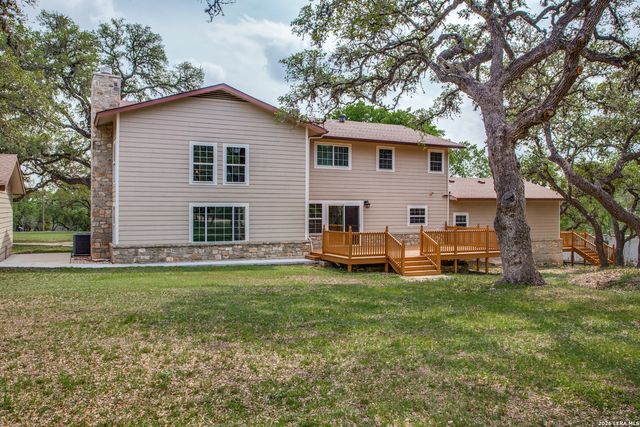 9730 Windwood Dr, Boerne, TX 78006