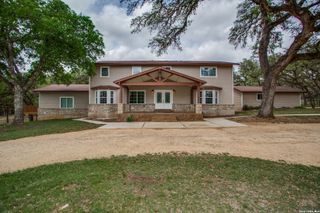 9730 Windwood Dr, Boerne, TX 78006
