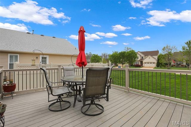 234 Coachgate Lane, Ballwin, MO 63021