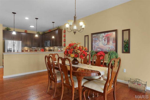 234 Coachgate Lane, Ballwin, MO 63021