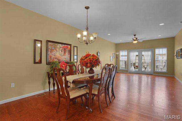 234 Coachgate Lane, Ballwin, MO 63021