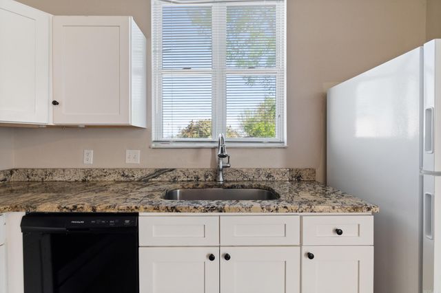 1403 Scott, Conway, AR 72032