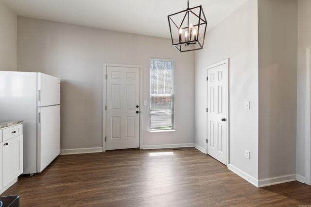 1403 Scott, Conway, AR 72032