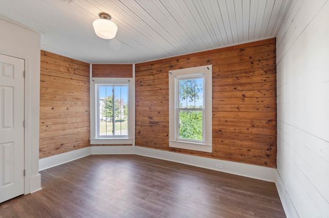 1403 Scott, Conway, AR 72032