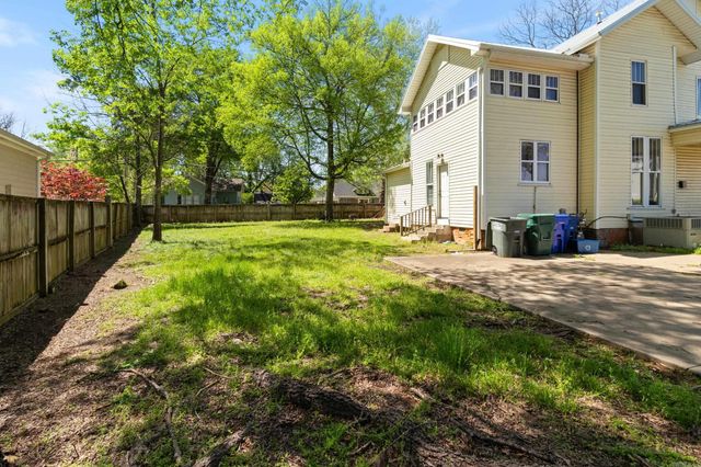 1403 Scott, Conway, AR 72032