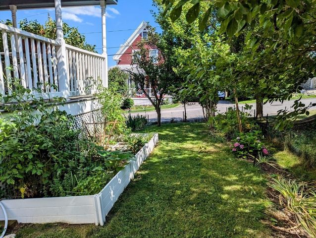 14 Highland Avenue, Hull, MA 02045