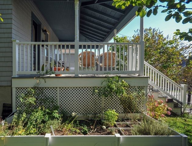 14 Highland Avenue, Hull, MA 02045