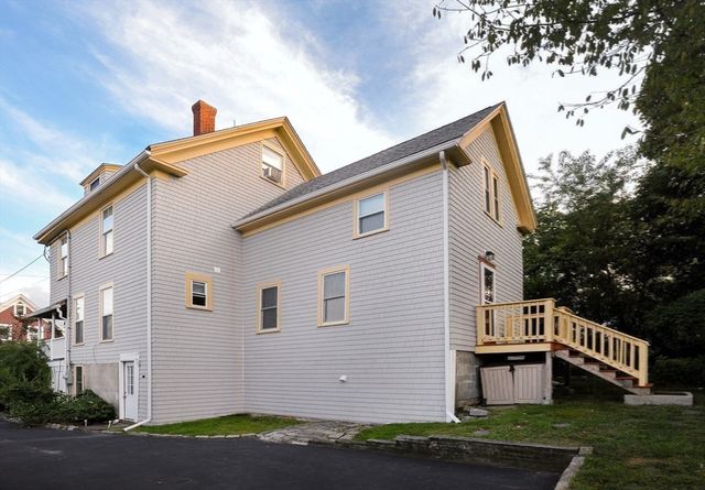 14 Highland Avenue, Hull, MA 02045